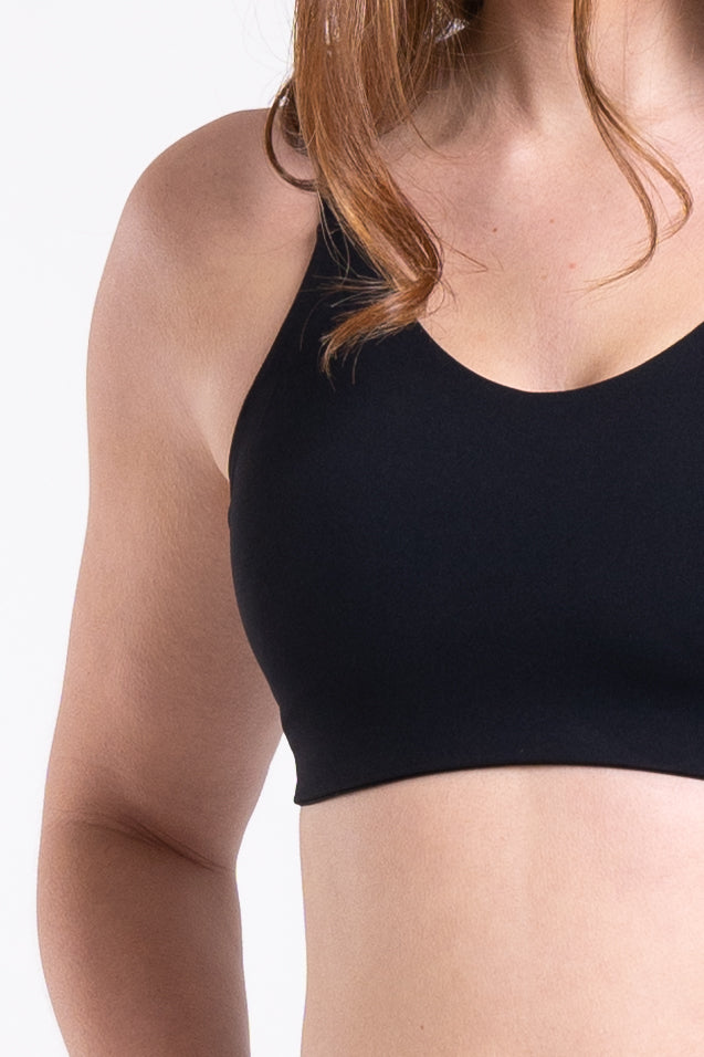 Racer Sports Bra - Jet Black