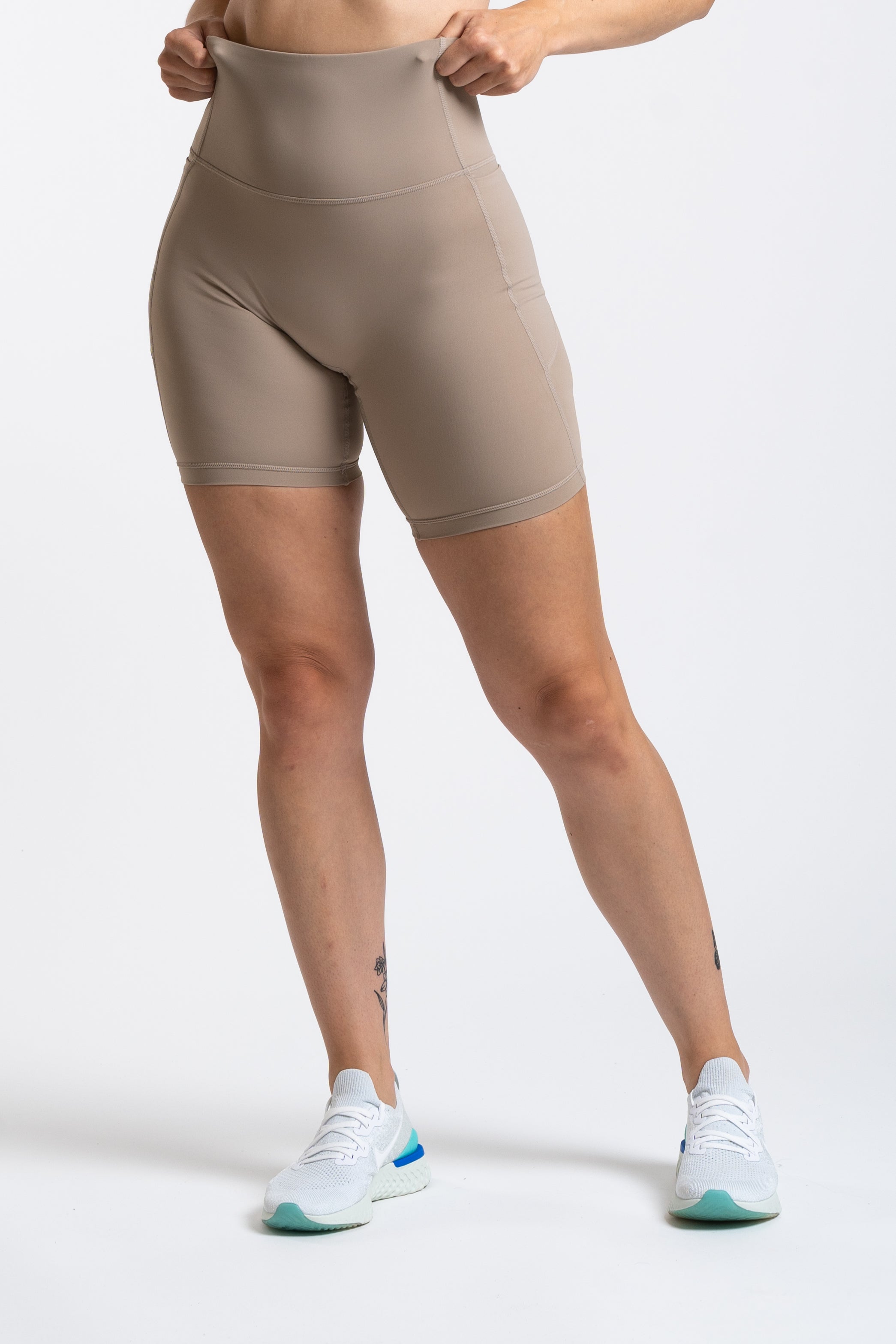 Racer Side Pocket Shorts - Sand Brown