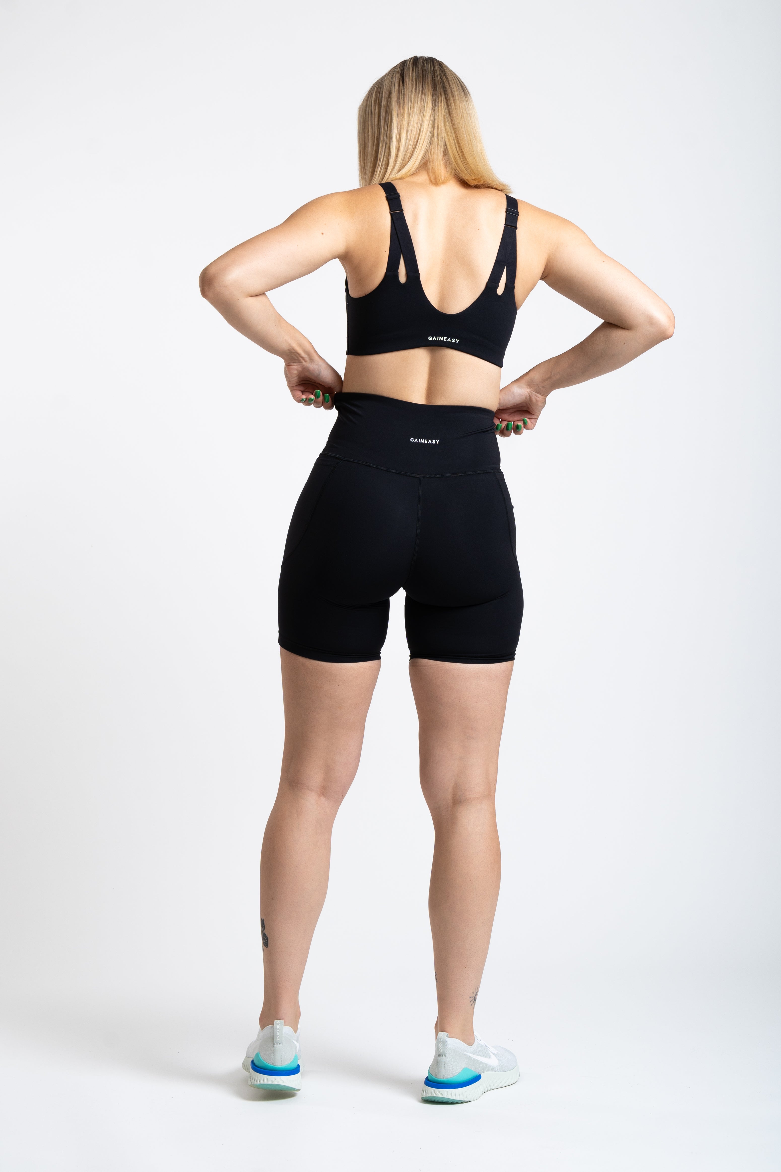 Racer Side Pocket Shorts - Jet Black