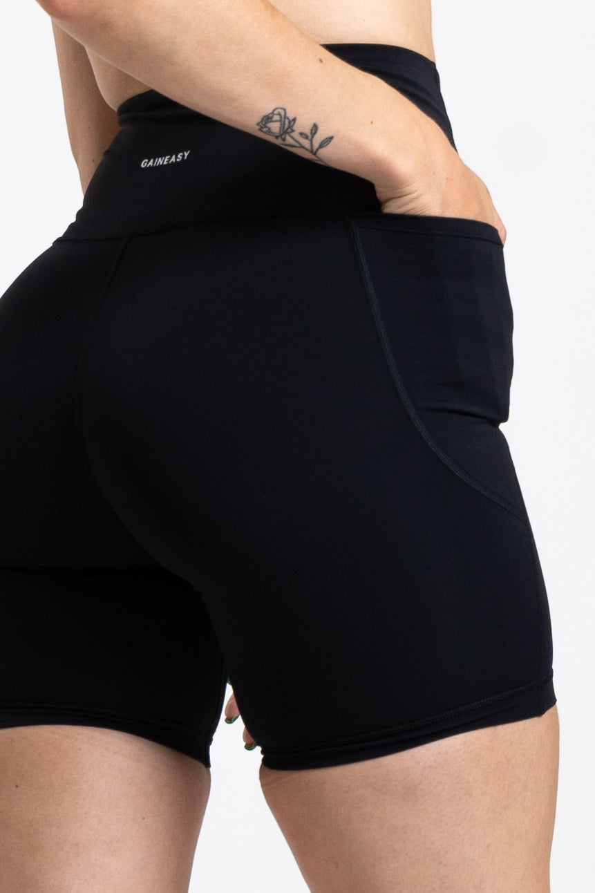 Racer Side Pocket Shorts - Jet Black