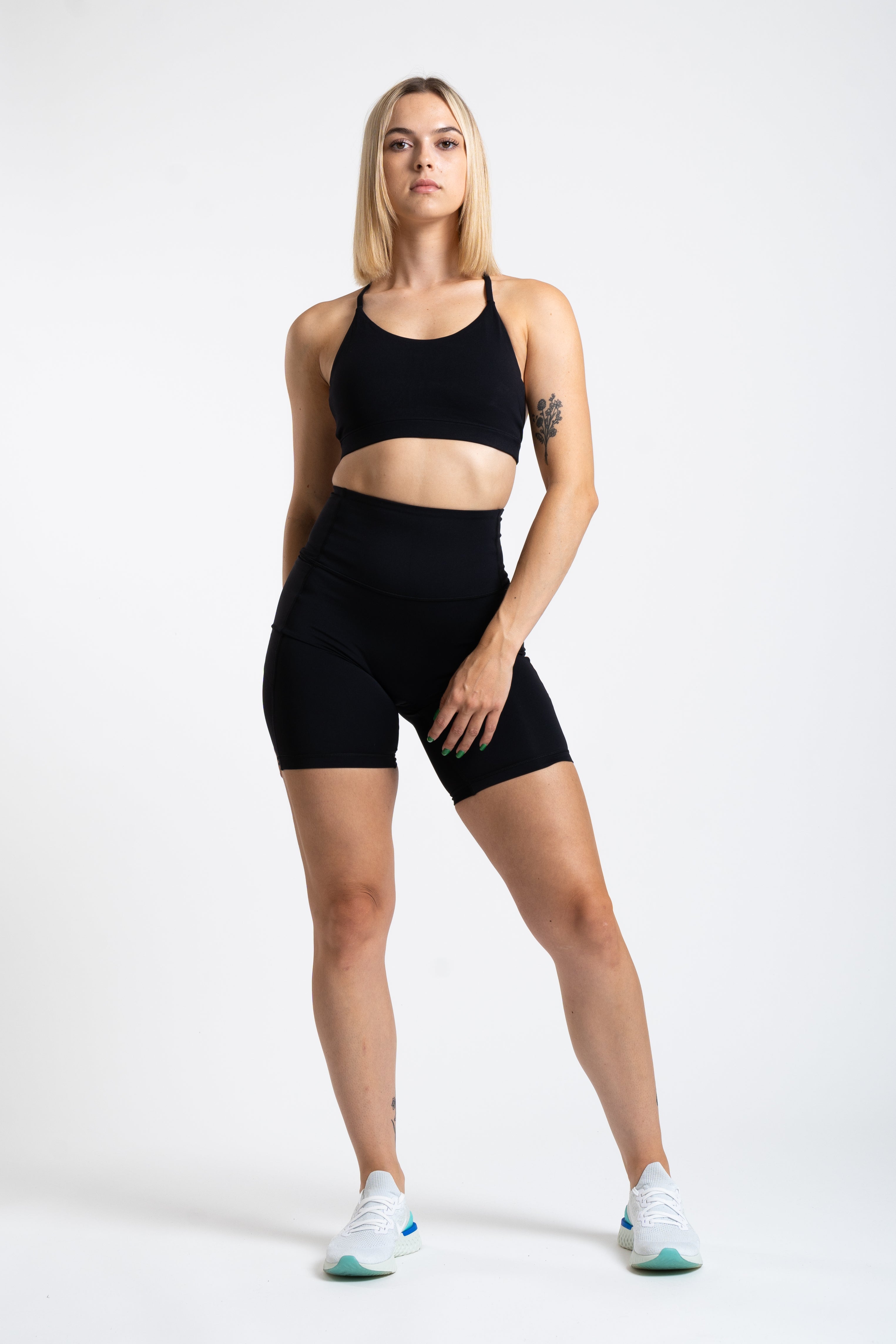 Define Backless Sports Bra - Midnight Black