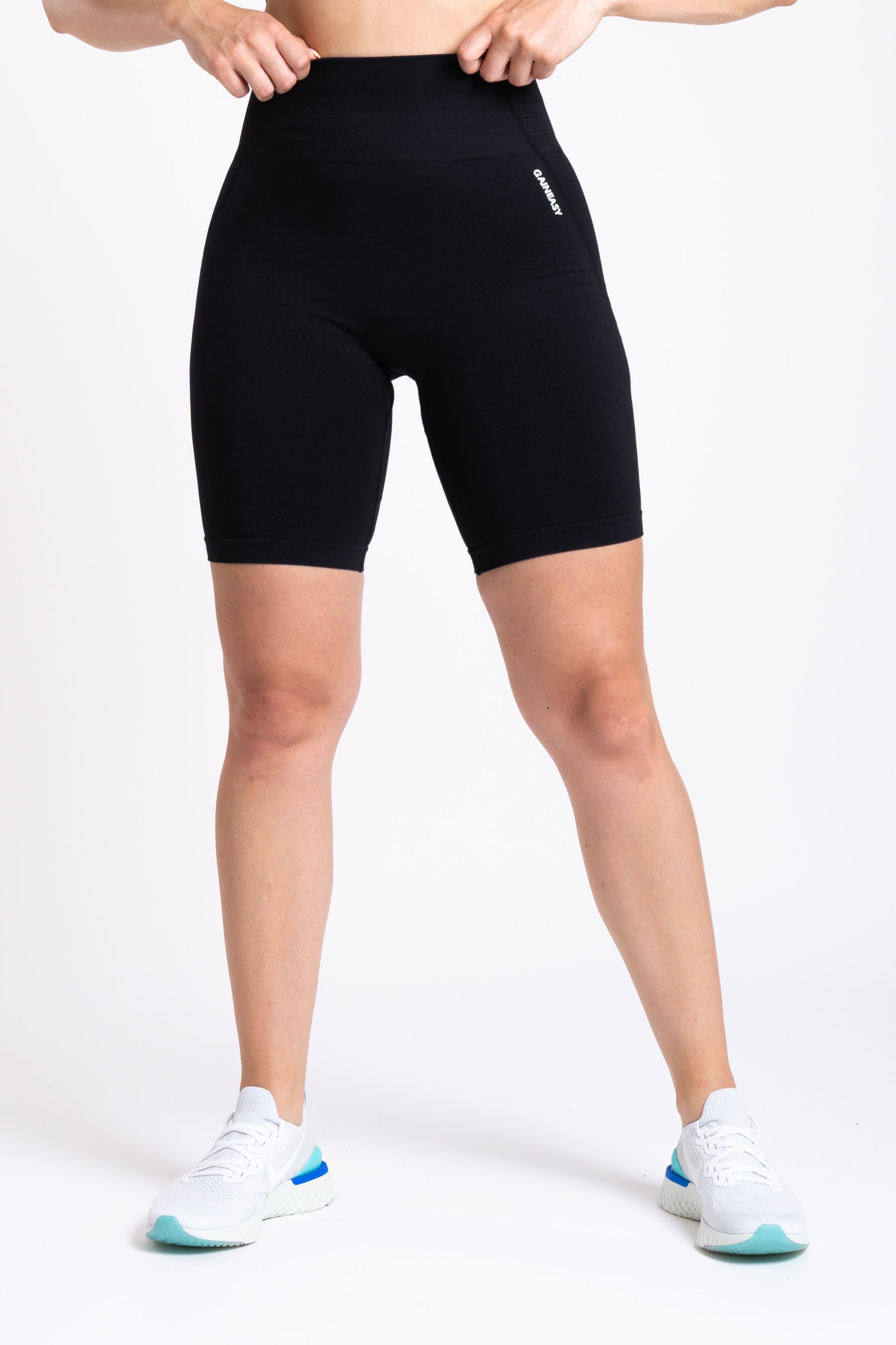 Evolve Seamless Shorts - Pitch Black